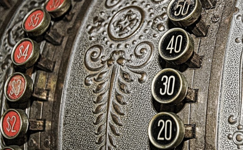 Każdy szef sklepu ma zobowiązanie posiadania kasy fiskalnej konieczna jest w przypadku prowadzenia aktywności gospodarczej.